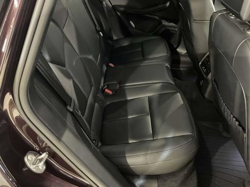 Certified 2026 Porsche Macan AWD/4WD image 23