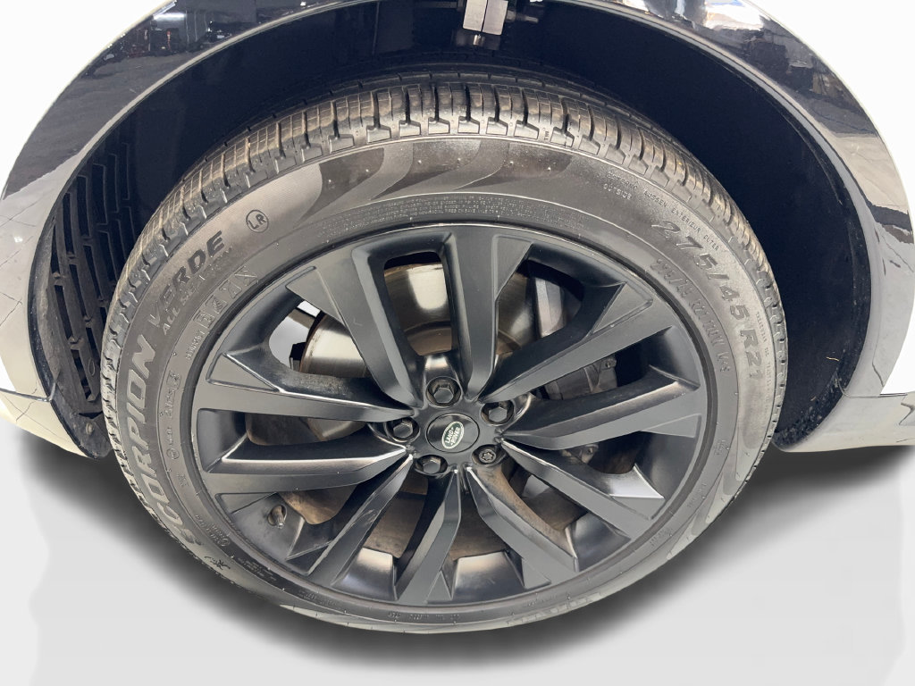 Used 2024 Land Rover Discovery Dynamic SE AWD/4WD image 78
