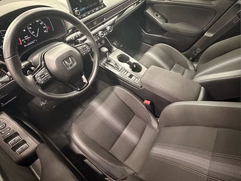 Used 2023 Honda Civic Sport image 14