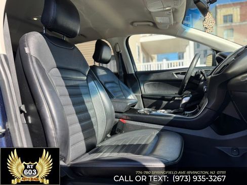 Used 2017 Ford Edge SEL w/ Equipment Group 201A image 18