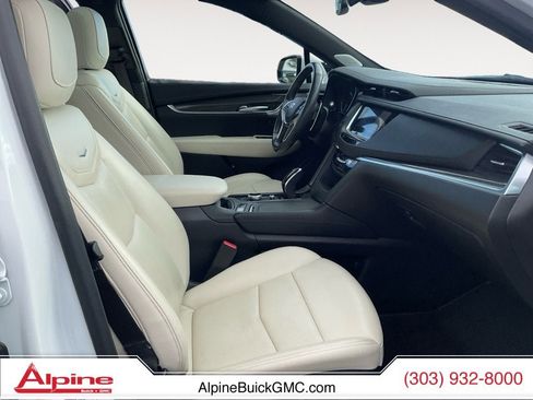 Used 2023 Cadillac XT5 Sportv image 15