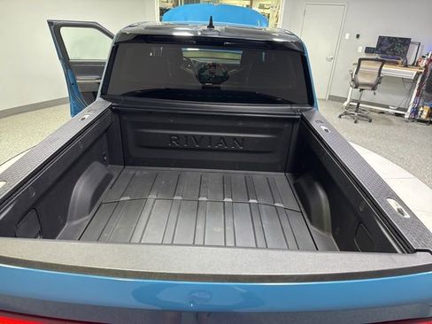 Used 2022 Rivian R1T Launch Edition AWD/4WD image 23