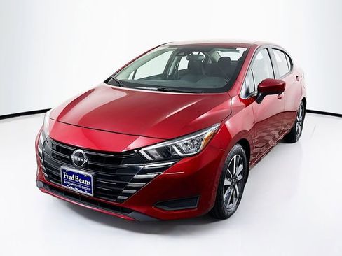 Certified 2023 Nissan Versa SV w/ Trunk Package image 3