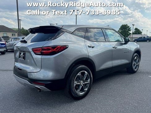 Used 2023 Chevrolet Blazer LT AWD/4WD image 6