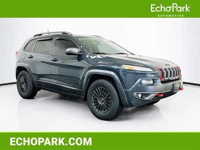 Used 2016 Jeep Cherokee Trailhawk w/ Leather Interior Group