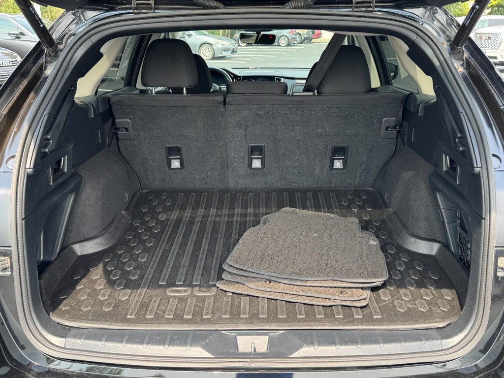 Used 2023 Subaru Outback Premium AWD/4WD image 7