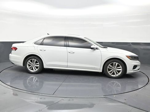 Used 2020 Volkswagen Passat 2.0T SE w/ Sunroof Package FWD image 6