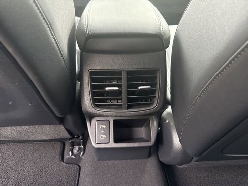 Certified 2024 Kia Seltos SX w/ SX Sunroof Package AWD/4WD image 22