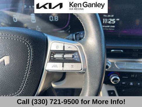 Certified 2024 Kia Telluride S w/ S Sunroof Package image 32