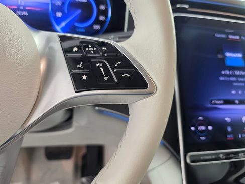 Certified 2023 Mercedes-Benz EQE 350+ SUV image 20