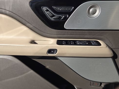 Used 2022 Lincoln Aviator Grand Touring w/ Equipment Group 301A image 25