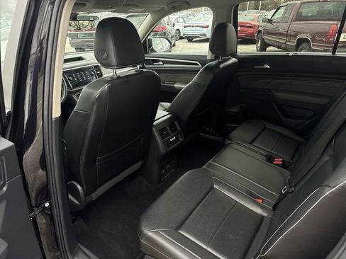 Used 2021 Volkswagen Atlas SE image 21