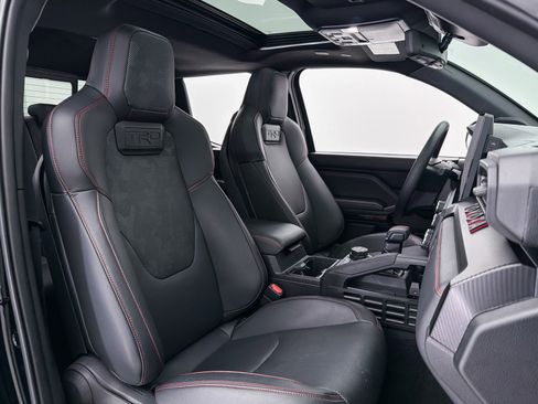 Used 2025 Toyota Tacoma TRD Pro image 35