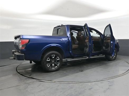 Used 2023 Nissan Titan Platinum Reserve w/ Moonroof Package image 46