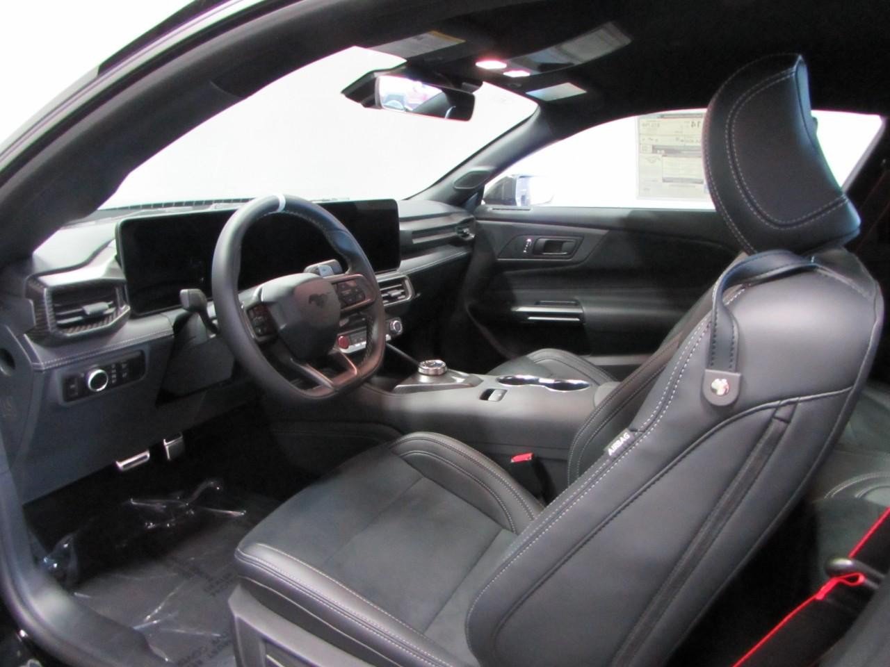 New 2026 Ford Mustang Dark Horse SC w/ Carbon Fiber Exterior Package RWD image 16