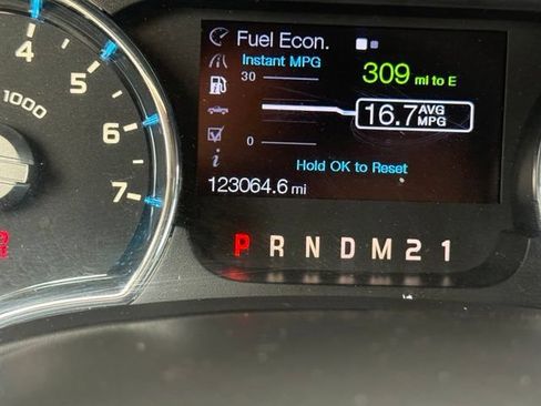 Used 2013 Ford F150 Lariat w/ Lariat Chrome Pkg AWD/4WD image 4