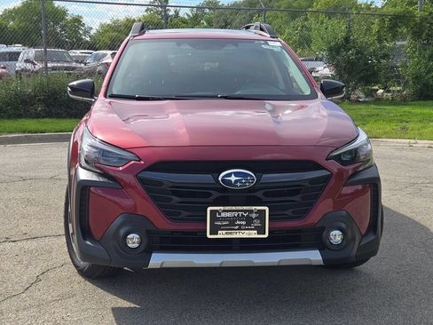 Certified 2025 Subaru Outback Limited AWD/4WD image 4
