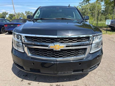 Used 2019 Chevrolet Tahoe 4WD image 2