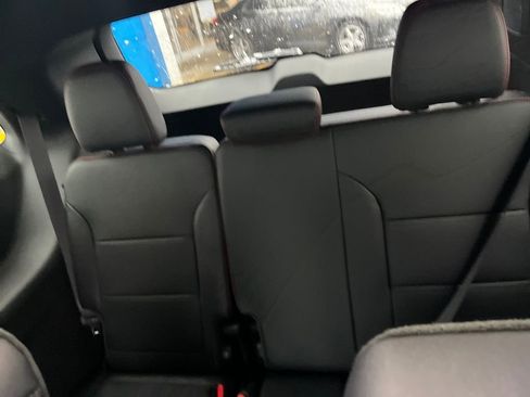 New 2026 Chevrolet Traverse RS w/ LPO, Floor Liner Package image 23