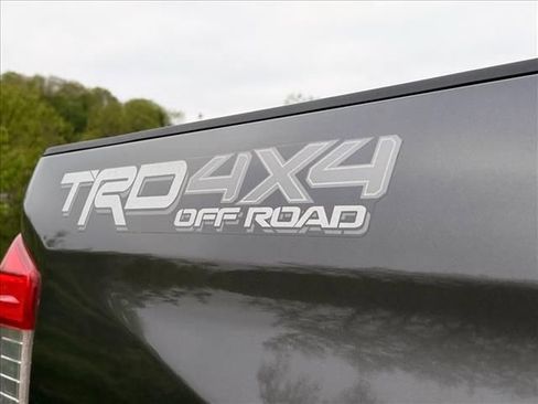 Used 2017 Toyota Tundra Limited AWD/4WD image 25