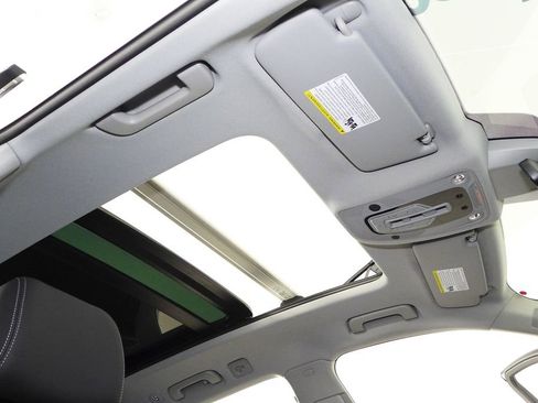 Used 2023 Audi Q5 2.0T Premium Plus image 18