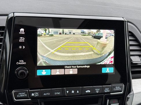 Certified 2024 Honda Odyssey Sport image 19