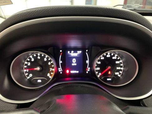 Used 2020 Jeep Compass Latitude FWD image 21