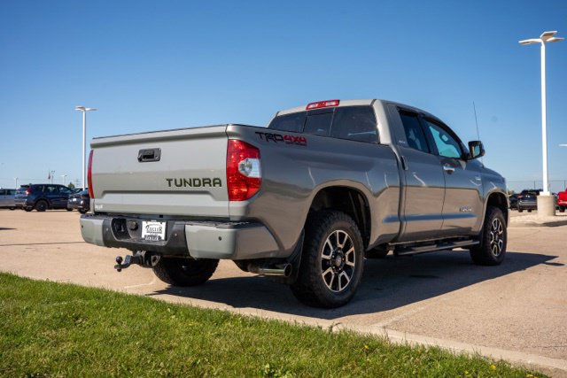 Used 2018 Toyota Tundra Limited w/ Limited Premium Package AWD/4WD image 8