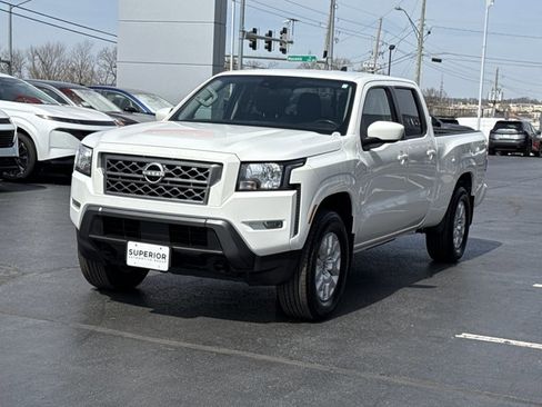 Certified 2023 Nissan Frontier SV w/ Technology Package image 12