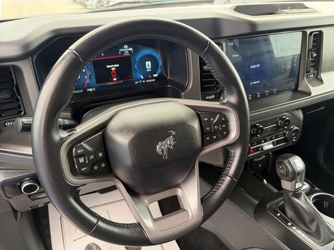 Used 2025 Ford Bronco Big Bend image 18