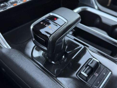 Used 2023 GMC Sierra 1500 Denali AWD/4WD image 18