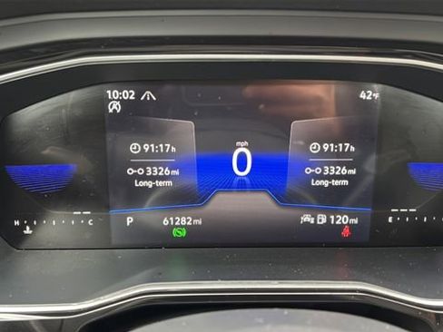 Used 2024 Volkswagen Jetta SE image 12