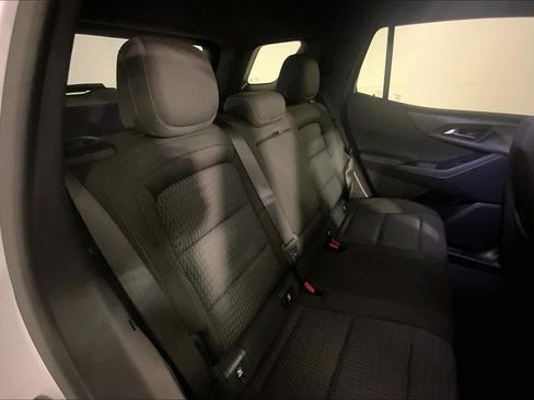 Used 2026 Chevrolet Equinox LT FWD image 23