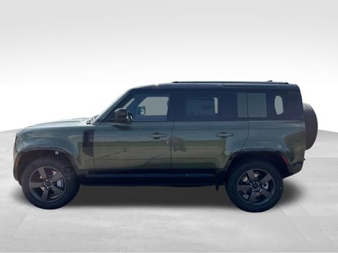 New 2026 Land Rover Defender 110 X-Dynamic SE AWD/4WD image 2