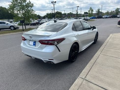 Used 2023 Toyota Camry XSE FWD image 4