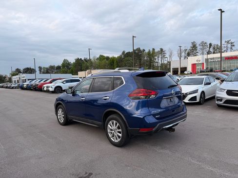 Used 2020 Nissan Rogue S w/ Special Edition Package image 5