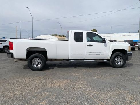 Used 2007 Chevrolet Silverado 2500 LT RWD image 6
