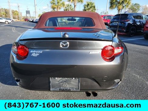 Used 2018 MAZDA MX-5 Miata Club image 8
