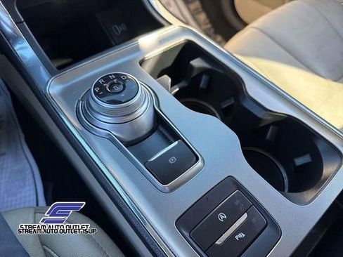 Used 2022 Ford Edge Titanium AWD/4WD image 31