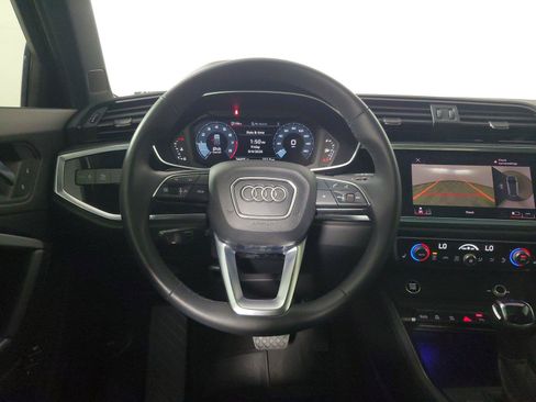 Used 2022 Audi Q3 2.0T Premium Plus AWD/4WD image 16