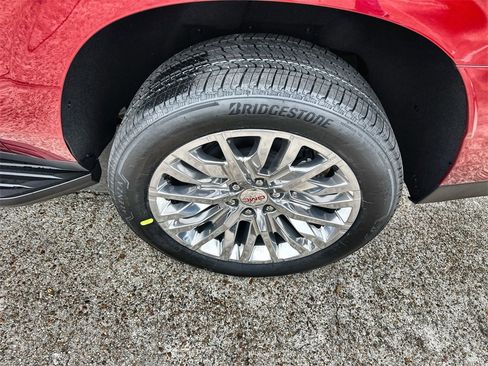 New 2026 GMC Yukon XL Denali w/ Advanced Technology Package image 12