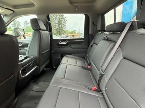 New 2026 GMC Sierra 3500 SLT w/ SLT Convenience Package AWD/4WD image 16