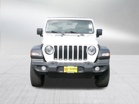 Used 2020 Jeep Wrangler Unlimited Sport image 2