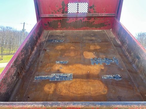 Used 2014 Chevrolet Silverado 3500 W/T w/ Snow Plow Prep Package image 19