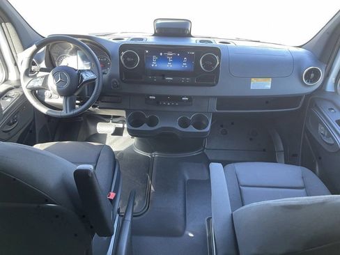 New 2026 Mercedes-Benz Sprinter 2500 image 14