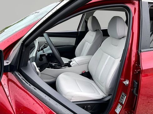 Used 2025 Hyundai Tucson SEL FWD image 25