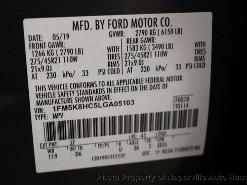 Used 2020 Ford Explorer Platinum w/ Premium Technology Package AWD/4WD image 53