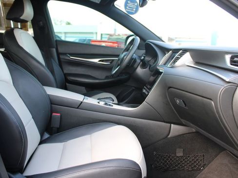 Used 2025 INFINITI QX55 Luxe w/ Accent Package AWD/4WD image 28