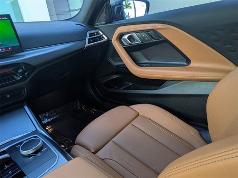 Used 2025 BMW 230i 230i w/ Convenience Package image 16