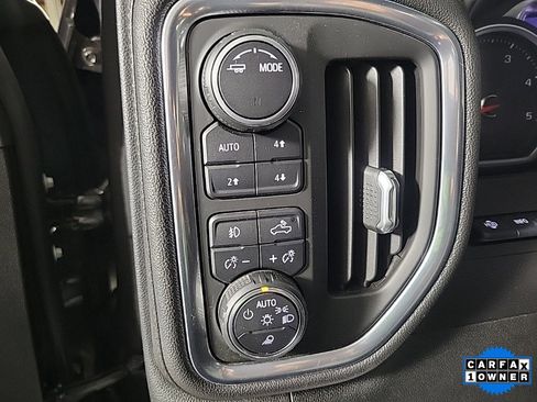 Used 2020 Chevrolet Silverado 2500 LTZ w/ LTZ Premium Package image 21